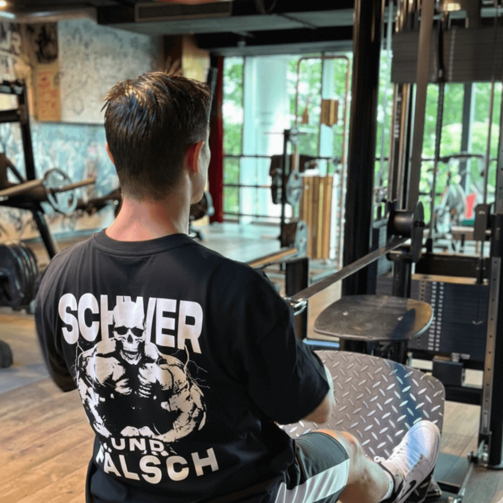 Schwer und falsch (Backprint) Oversize Blast